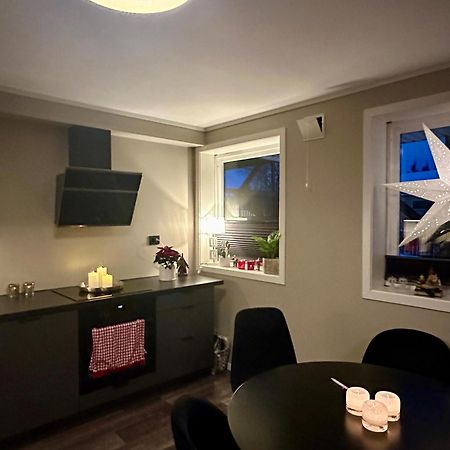 Your Home Away From Home, Apartment 1 Тромсьо Екстериор снимка